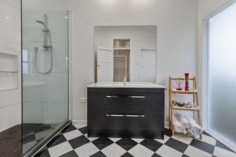 Photo of property in 154 Edgecumbe Road, Tauranga South, Tauranga, 3112