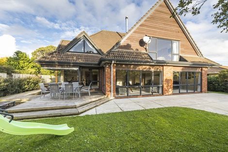 Photo of property in 19 Truscott Grove, Awapuni, Palmerston North, 4412