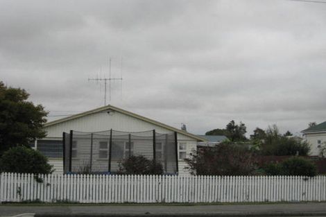 Photo of property in 43 Studholme Street, Temuka, 7920