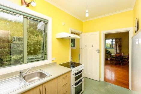 Photo of property in 17 Maratahu Street, Westown, New Plymouth, 4310