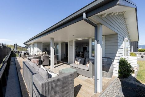 Photo of property in 30 Ridge Drive, Omokoroa, 3114