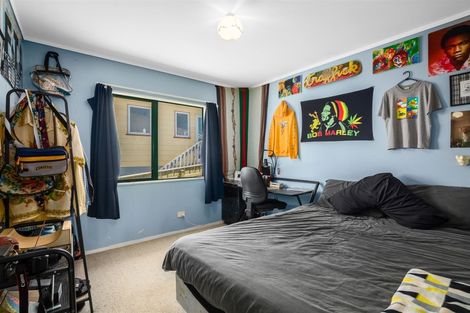 Photo of property in 6 Tobago Crescent, Grenada North, Wellington, 5028