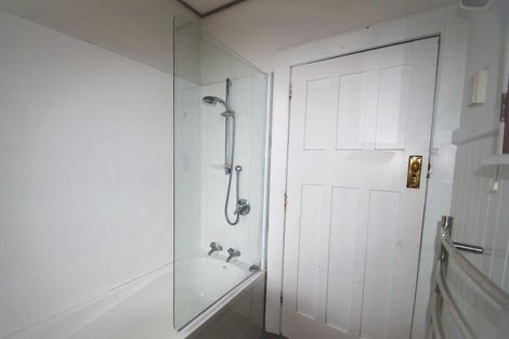 Photo of property in 4 Edward Avenue, Edgeware, Christchurch, 8013