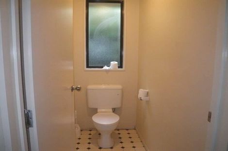 Photo of property in 5a Tonga Place, Riccarton, Christchurch, 8041