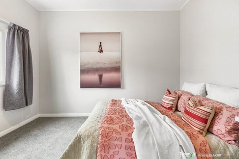 Photo of property in 37 Ironside Road, Johnsonville, Wellington, 6037