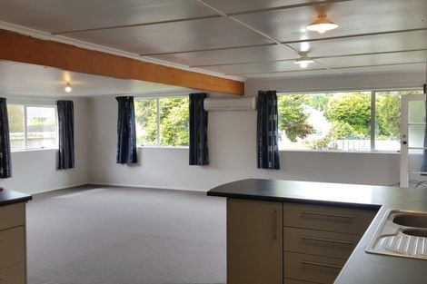 Photo of property in 27 Tensing Place, Sockburn, Christchurch, 8042