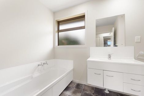 Photo of property in 13a Oxford Street, East Gore, Gore, 9710