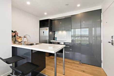 Photo of property in 1207/8 Lakewood Court, Manukau, Auckland, 2104