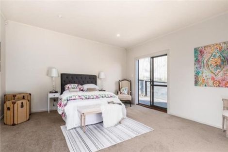 Photo of property in 7 Ferry Parade, Herald Island, Auckland, 0618