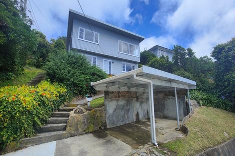 Photo of property in 67 Seatoun Heights Road, Seatoun, Wellington, 6022