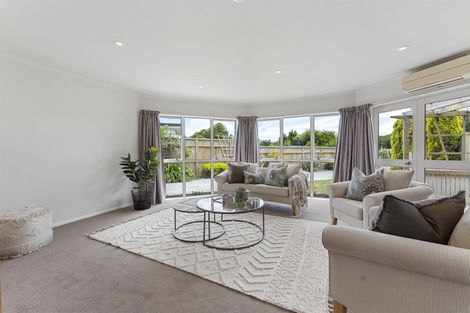 Photo of property in 5a Marama Crescent, Palmerston North, 4414