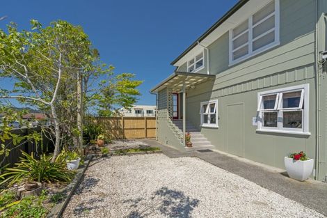 Photo of property in 13 Albert Street, Whitianga, 3510