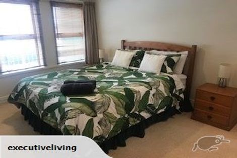 Photo of property in 1b Queen Street, New Plymouth, 4310