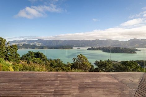 Photo of property in 16 Doris Faigan Lane, Charteris Bay, Lyttelton, 8971