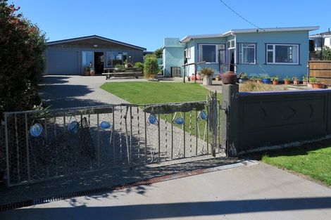 Photo of property in 40 Magdala Street, Kakanui, Oamaru, 9495