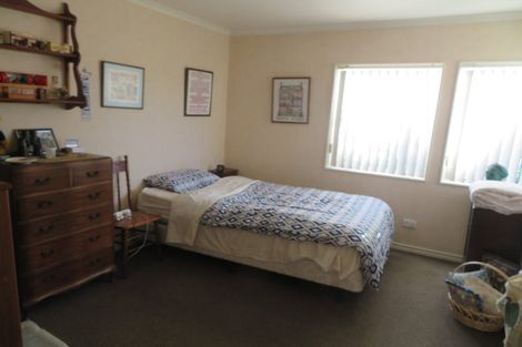 Photo of property in 70 Tuihana Drive, Papamoa Beach, Papamoa, 3118