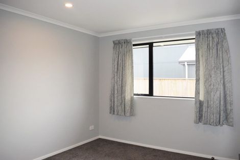 Photo of property in 3 Waihurihia Street, Otaki, 5512