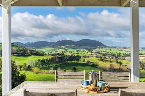 Photo of property in 24 Totara Rise, Maungaturoto, 0588