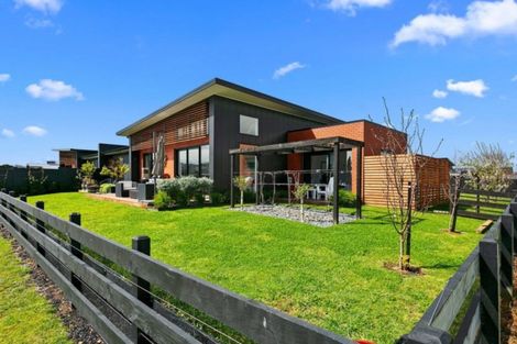 Photo of property in 2b Baxter Michael Crescent, Cambridge, 3434