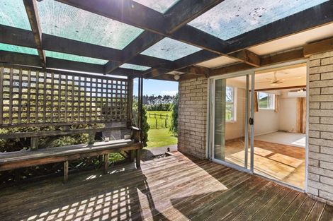 Photo of property in 2133 Wiremu Road, Newall, New Plymouth, 4381