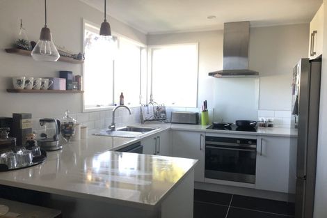 Photo of property in 1/23 Ellen Avenue, Hillcrest, Auckland, 0627