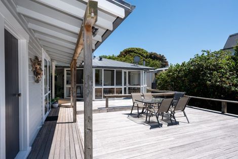 Photo of property in 38 Kuku Street, Te Awanga, 4102