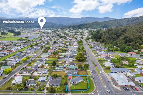 Photo of property in 130 Wainuiomata Road, Wainuiomata, Lower Hutt, 5014
