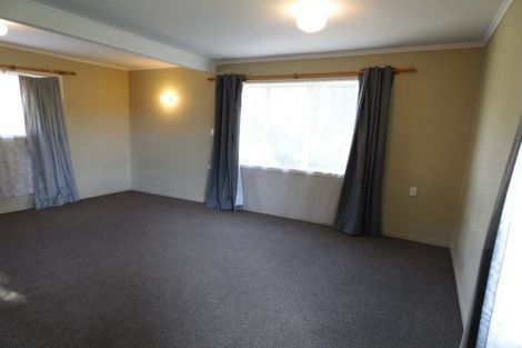 Photo of property in 47 Pomaria Road, Henderson, Auckland, 0610