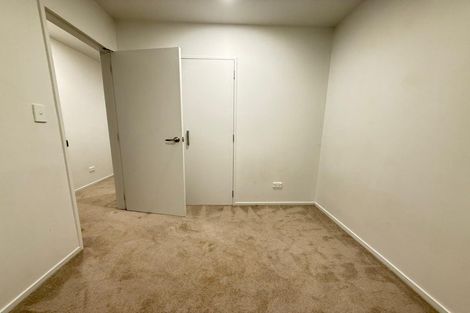 Photo of property in 106 Bellbird Street, Papakura, 2110