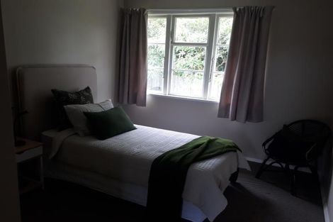 Photo of property in 121 Frankley Road, Frankleigh Park, New Plymouth, 4310