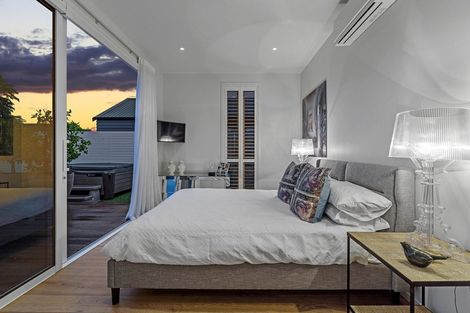 Photo of property in 49 Torea Road, Matakana, Warkworth, 0985