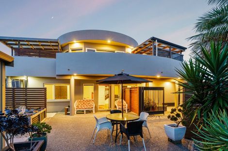 Photo of property in 15 Seychelles Drive, Papamoa Beach, Papamoa, 3118