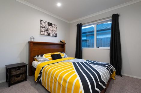 Photo of property in 4 Cassinia Close, Papamoa Beach, Papamoa, 3118