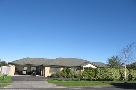 Photo of property in 104 Russell Road, Manurewa, Auckland, 2102