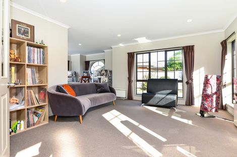 Photo of property in 56 Farringdon Avenue, Rototuna North, Hamilton, 3210