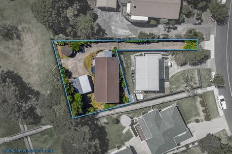 Photo of property in 49a Brian Crescent, Stanmore Bay, Whangaparaoa, 0932