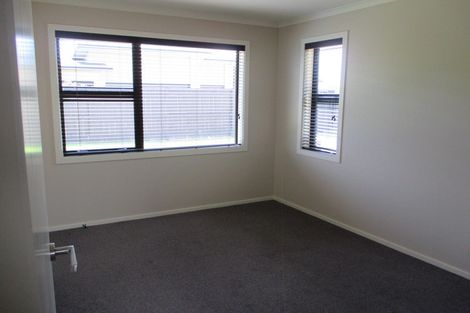 Photo of property in 53 Rosalie Terrace, Kelvin Grove, Palmerston North, 4414