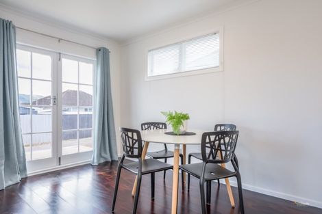 Photo of property in 4a Langford Street, Naenae, Lower Hutt, 5011