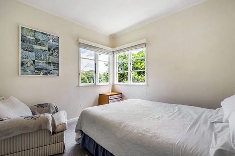 Photo of property in 2/76 Wairoa Road, Narrow Neck, Auckland, 0624