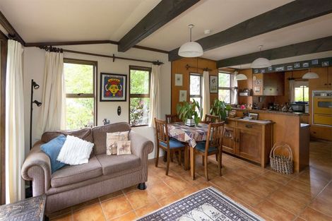 Photo of property in 16 Tokomaru Drive, Havelock North, 4130