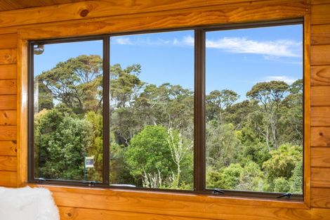 Photo of property in 8 Chardon Place, Henderson, Auckland, 0612