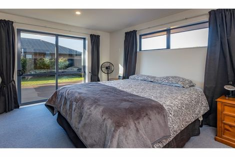 Photo of property in 15 Greenmeadow Gardens, Belfast, Christchurch, 8051