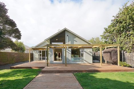 Photo of property in 120 Lonsdale Street, New Brighton, Christchurch, 8083