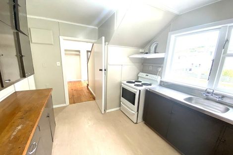 Photo of property in 67 Tremewan Street, Tawa, Wellington, 5028