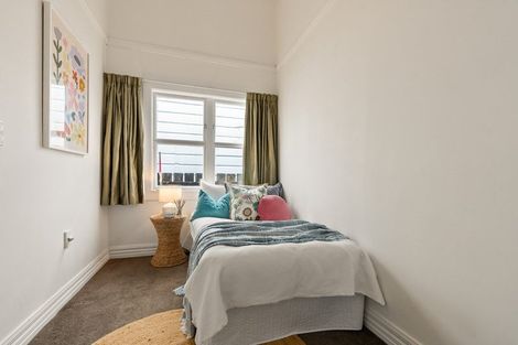 Photo of property in 170 Tasman Street, Mount Cook, Wellington, 6021