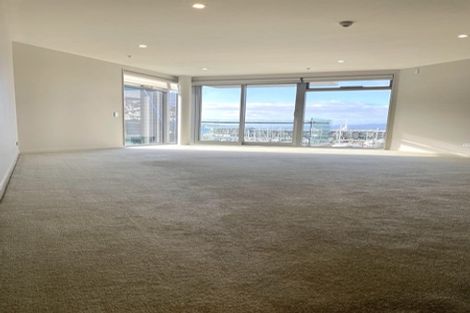 Photo of property in Piermont Apartments, 5c/82 Cable Street, Te Aro, Wellington, 6011
