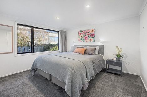 Photo of property in 1 Aotea Crescent, Gore, 9710