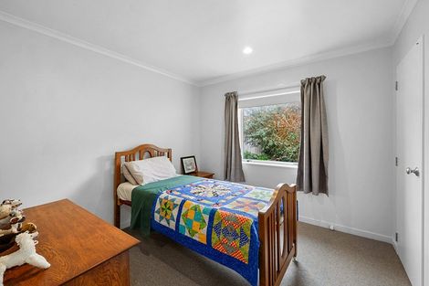 Photo of property in 24 Moulton Street, Moturoa, New Plymouth, 4310