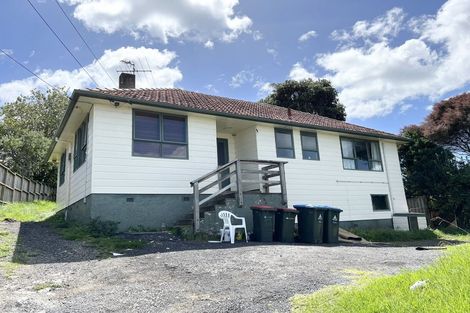 Photo of property in 22 Clairville Crescent, Wai O Taiki Bay, Auckland, 1072