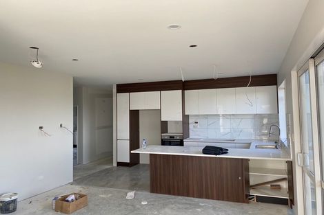 Photo of property in 51 Twin Parks Rise, Papakura, 2110